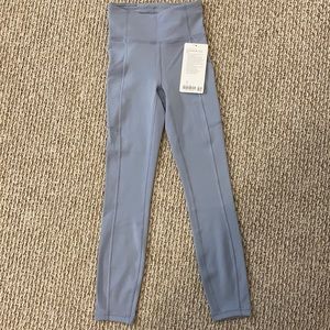 Lululemon Invigorate HR Tight 25” size 0